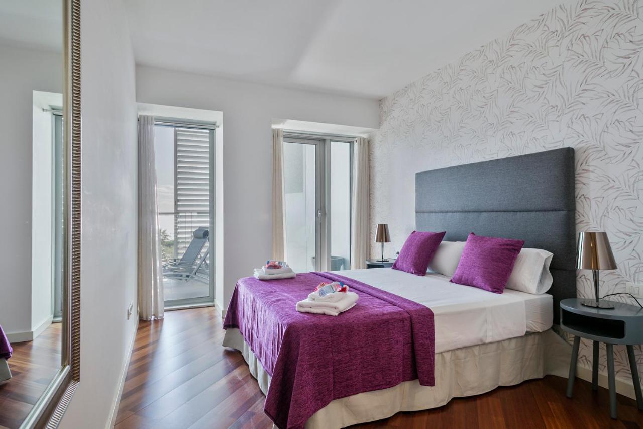 Alcam Llum Deluxe Apartment Barcelona Exterior photo